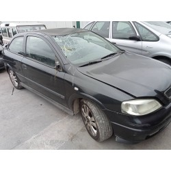 opel astra g berlina del año 2001