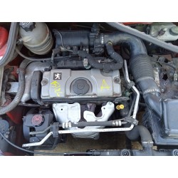 peugeot 206 berlina del año 2004