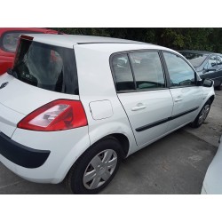 renault megane ii berlina 5p del año 2004