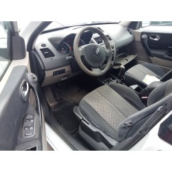 renault megane ii berlina 5p del año 2004