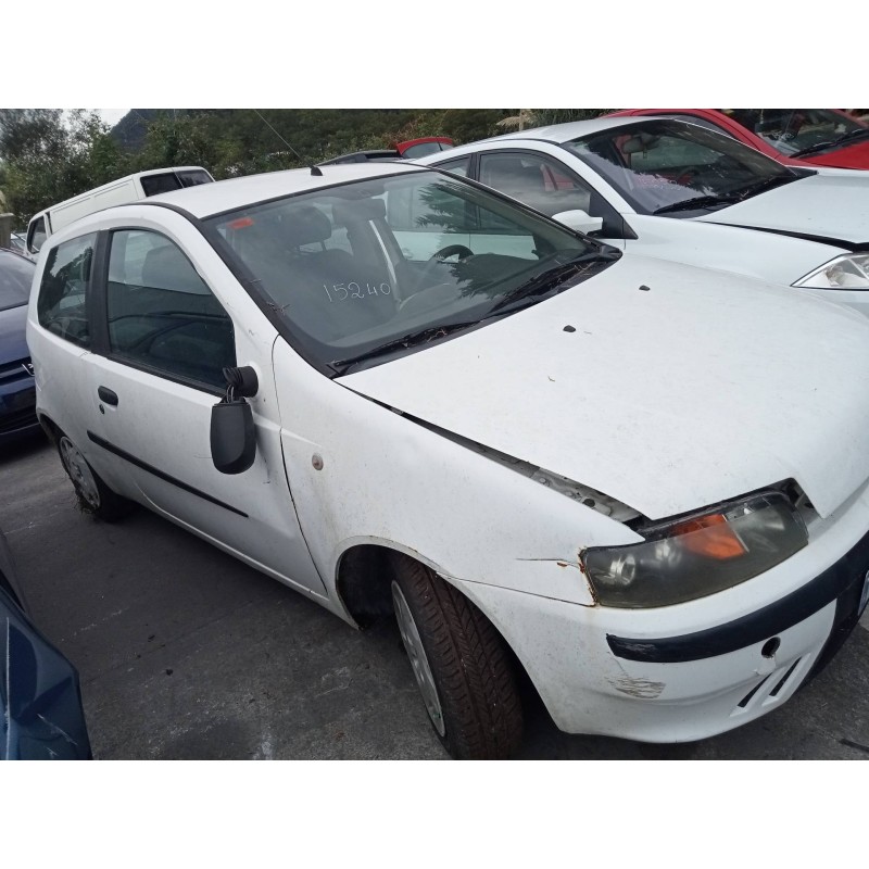 fiat punto berlina (188) del año 2000