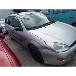 ford focus turnier (cak) del año 2001