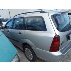 ford focus turnier (cak) del año 2001
