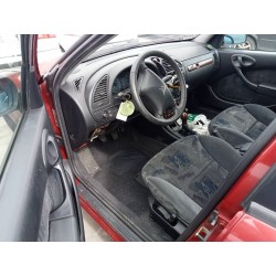 citroen xsara berlina del año 2001