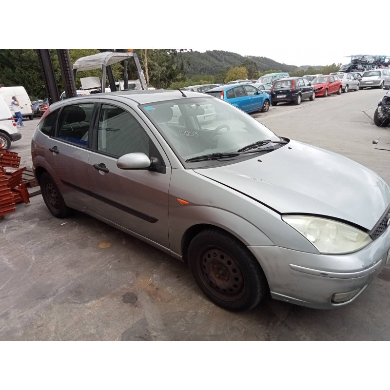 ford focus berlina (cak) del año 2004