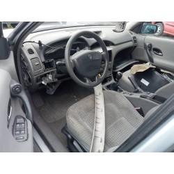 renault laguna ii grandtour (kg0) del año 2003