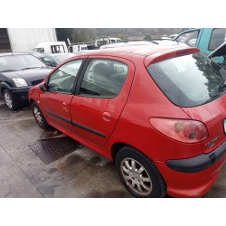 peugeot 206 berlina del año 2004