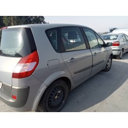 renault scenic ii del año 2003