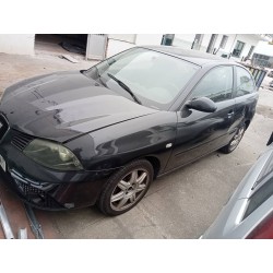 seat ibiza (6l1) del año 2003