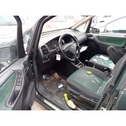 opel zafira a del año 2016