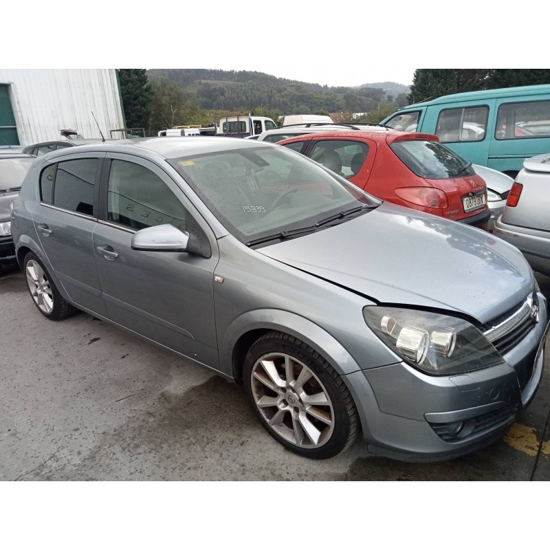 opel astra h berlina del año 2005