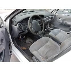 renault megane i fase 2 berlina (ba0) del año 2001