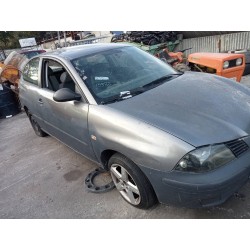 seat ibiza (6l1) del año 2002