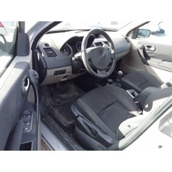 renault megane ii classic berlina del año 2004