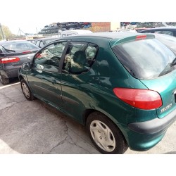 peugeot 206 berlina del año 1999