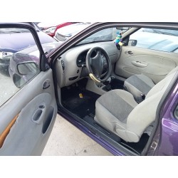 ford fiesta berlina del año 1999