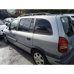 opel zafira a del año 2000