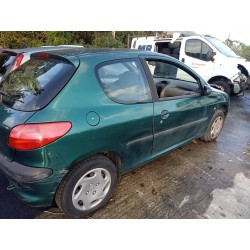 peugeot 206 berlina del año 1999