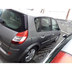 renault scenic ii del año 2004