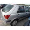 ford fiesta berlina (dx) del año 2000