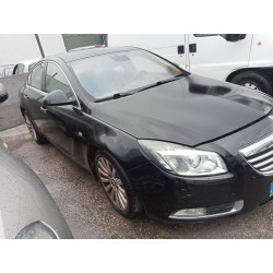 opel insignia berlina del año 2009