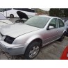 volkswagen bora berlina (1j2) del año 2001