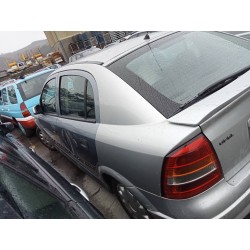 opel astra g berlina del año 2002