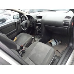 opel astra g berlina del año 2002