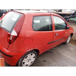 fiat punto berlina (188) del año 2005