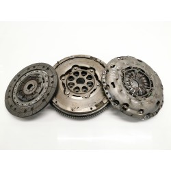 Recambio de kit de embrague para ford mondeo berlina (ge) ambiente (06.2003) (d) referencia OEM IAM 124032310 324030410 41501681