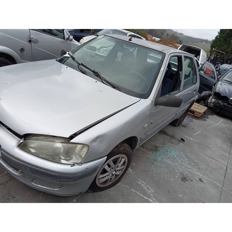 peugeot 106 (s2) del año 2001