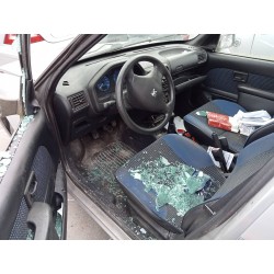 peugeot 106 (s2) del año 2001