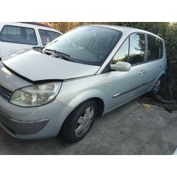 renault scenic ii del año 2004