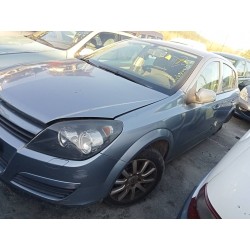 opel astra h berlina del año 2005