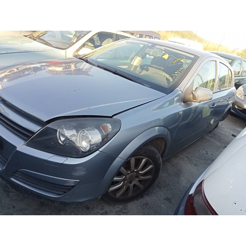 opel astra h berlina del año 2005