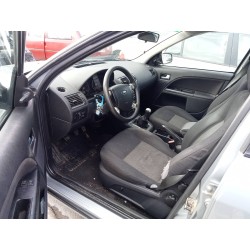 ford mondeo berlina (ge) del año 2004