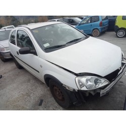 opel corsa c del año 2001