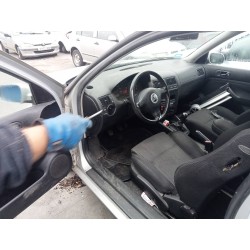 volkswagen golf iv berlina (1j1) del año 1999