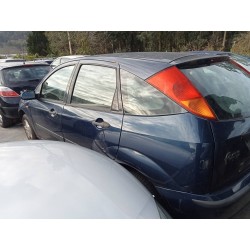 ford focus berlina (cak) del año 2003