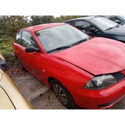 seat ibiza (6l1) del año 2002