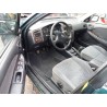 toyota avensis berlina (t 22) del año 2001