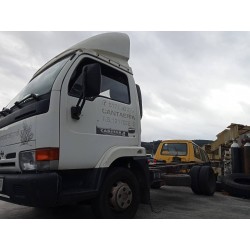 nissan cabstar e del año 2001