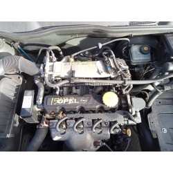 opel astra g berlina del año 2001