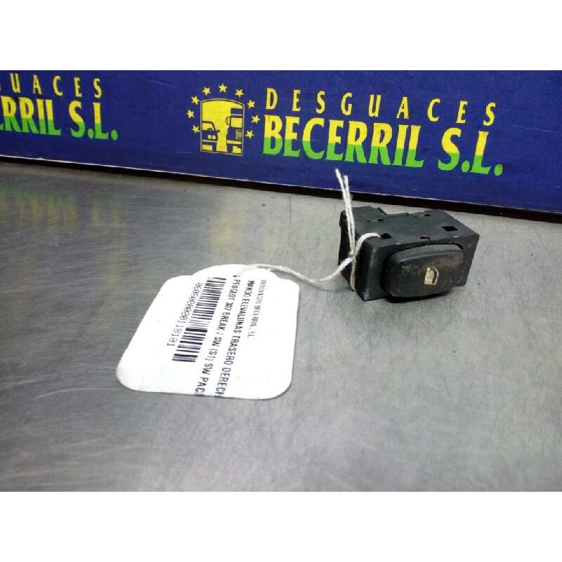 Recambio de mando elevalunas trasero derecho para peugeot 307 break / sw (s1) sw pack referencia OEM IAM Recambio de mando elevalunas trasero derecho para peugeot 307 break / sw (s1) sw pack referencia OEM IAM