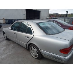 mercedes clase e (w210) berlina diesel del año 1997
