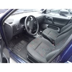 volkswagen polo berlina (6n1) del año 1999