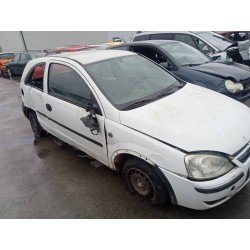 opel corsa c del año 2001