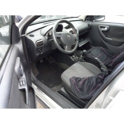 opel corsa c del año 2006