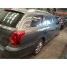 toyota avensis berlina (t25) del año 2004