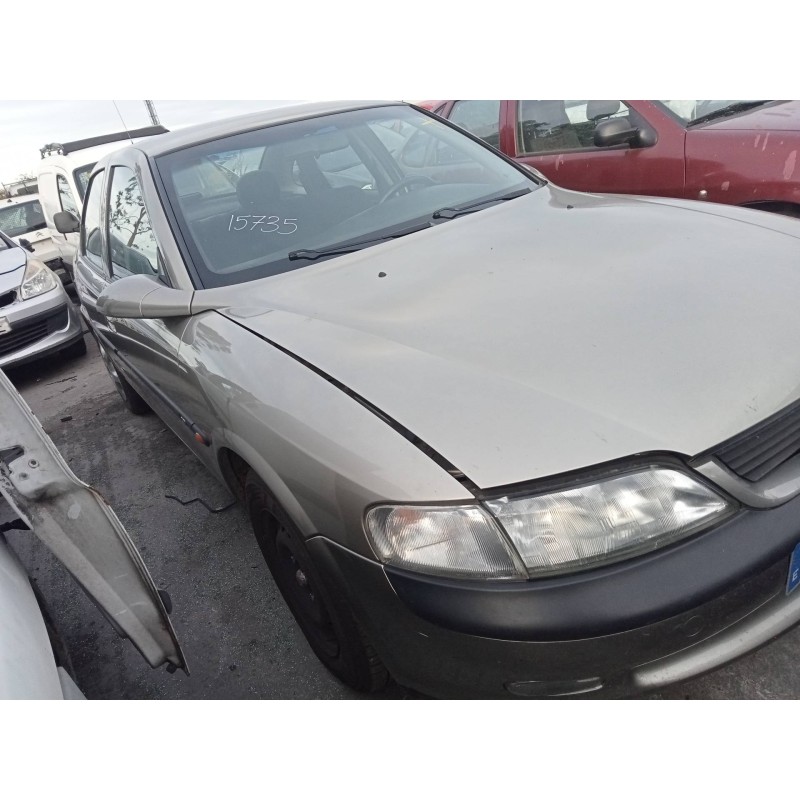 opel vectra b berlina del año 2008
